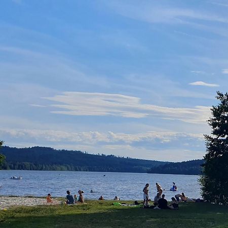 Mezonet Lipno Nad Vltavou Apartamento Exterior foto